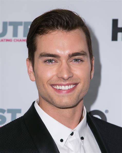 pierson fode gay|We Sat Down with Pierson Fode, the Guy who Stole Victoria。